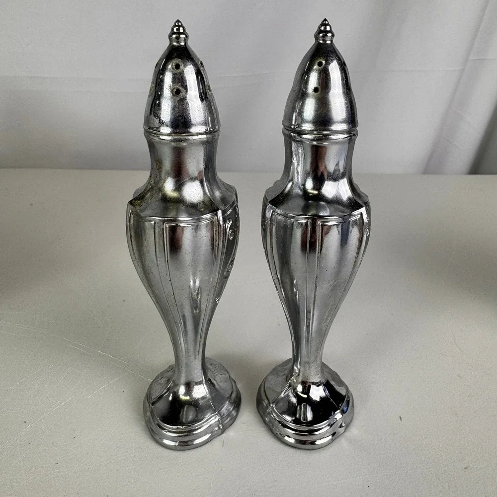 Vintage Ornate Silver Tone Salt‎ and Pepper Shakers Tall Pedestal Scrollwork Set